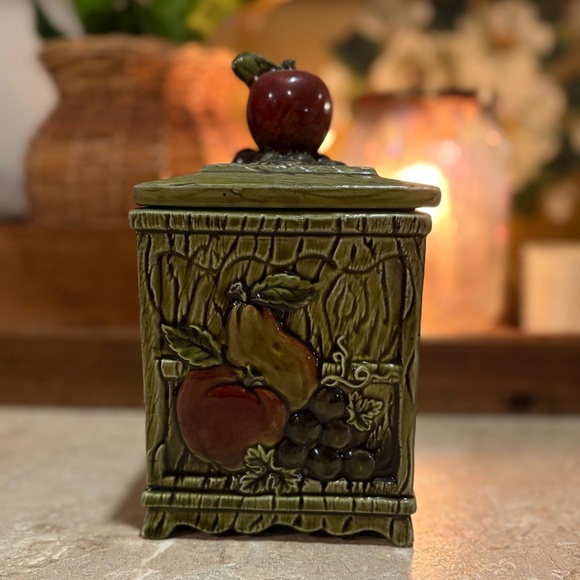 Vintage Ceramic Fruit Canister - Picture 1 of 11
